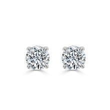  Diamond Stud Earrings